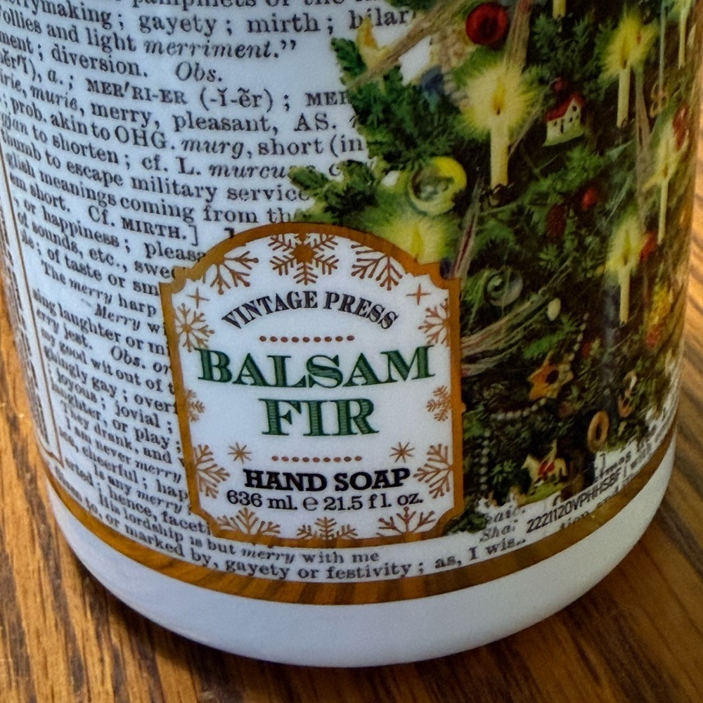 Vintage Press Balsam Fir Hand Soap Christmas Holiday Winter New - Picture 2 of 6
